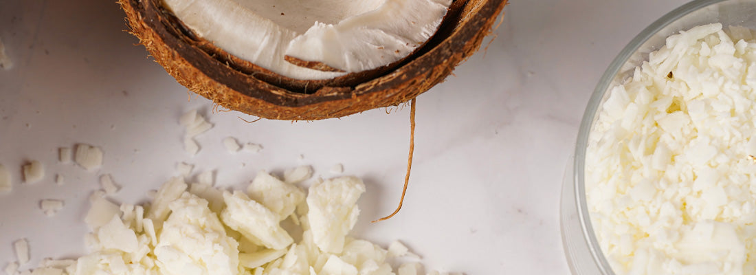Cire de coco : une alternative végétale performante