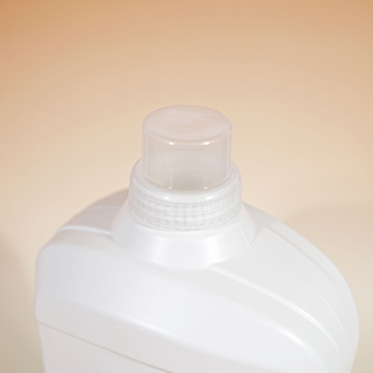 Flacone di detersivo per bucato con tappo dosatore - 2 L dettaglio vista alternativa artigianato fabbricazione Terre de Bougies