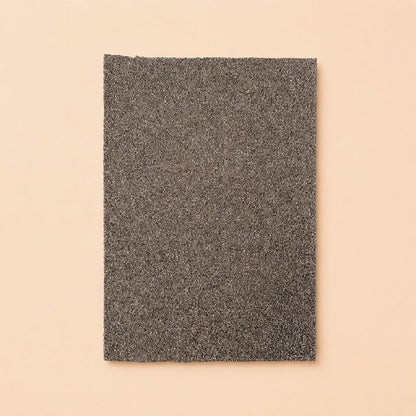 Éponge abrasive à grains moyens, face abrasive brune