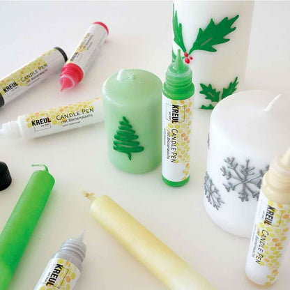 Stylos à bougie Stylos à Bougie et bougies décorées de motifs de sapin et de flocons