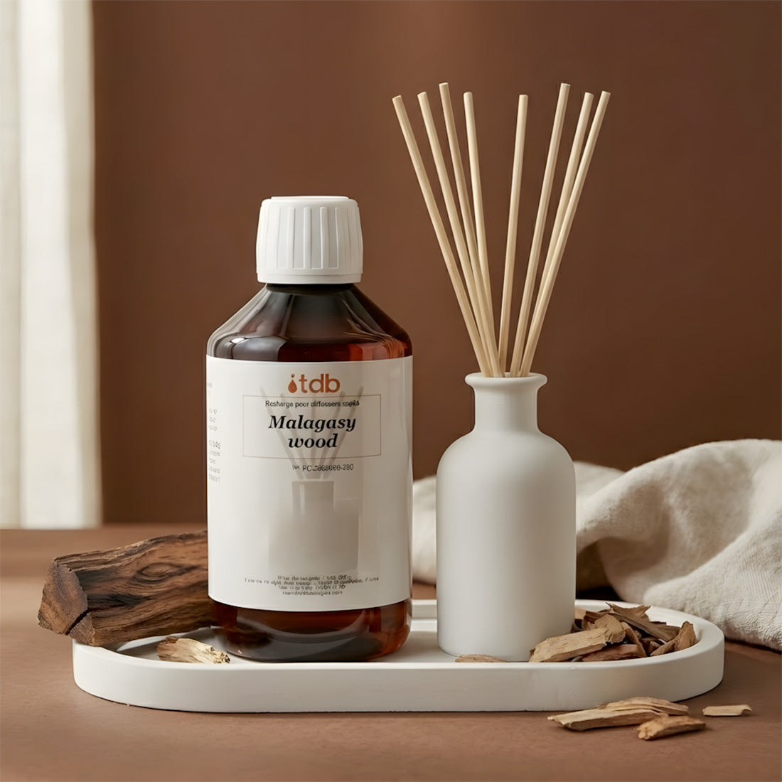 Malagasy wood - Recharge pour diffuseur recharge parfum pour diffuseur d'ambiance flacon Terre de Bougies