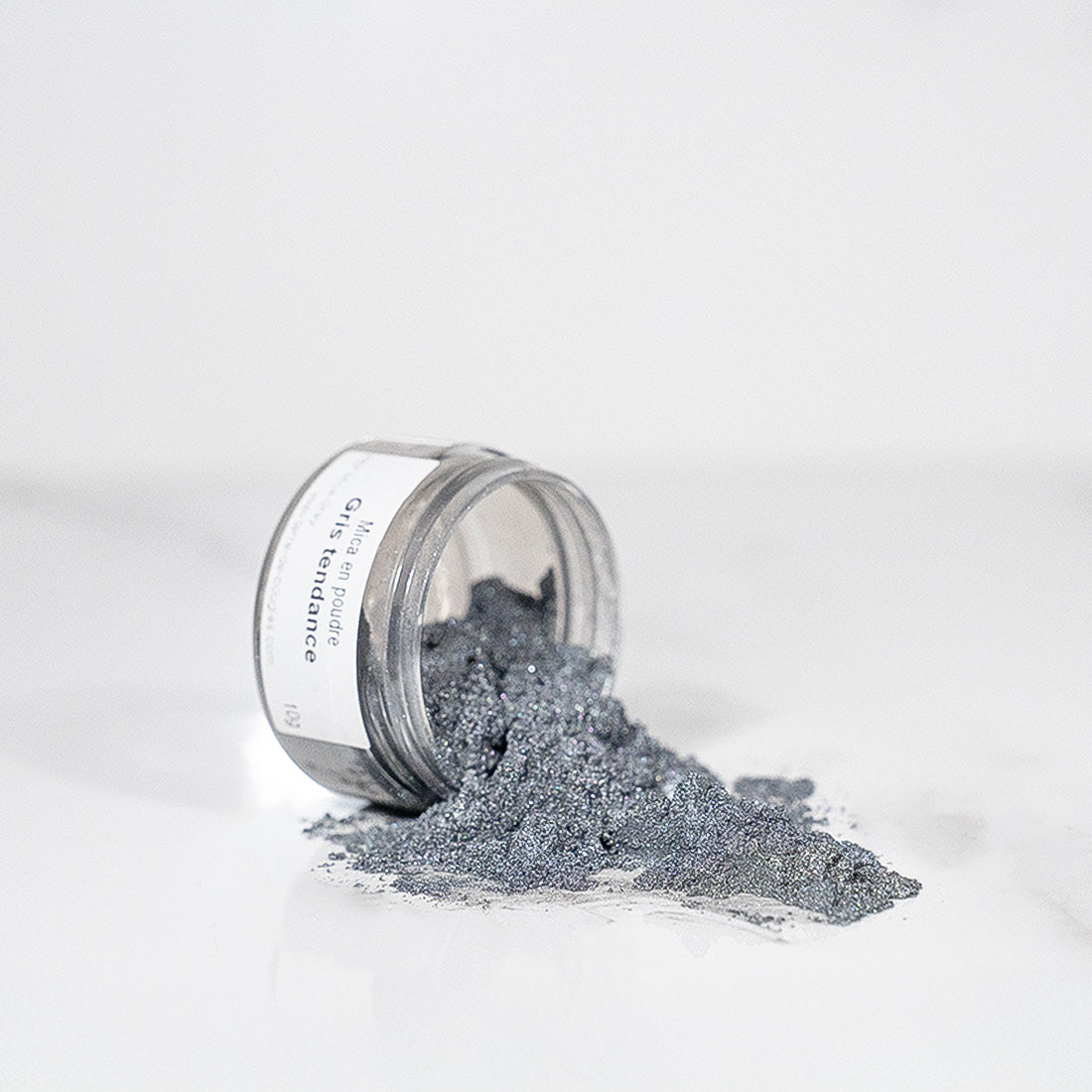 Mica Powder - Grey colorant for candle wax coloring wax melts handmade Terre de Bougies
