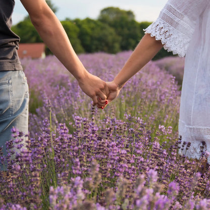 Amour dans le pré parfum boisé de Grasse pour bougies fondants et diffuseurs