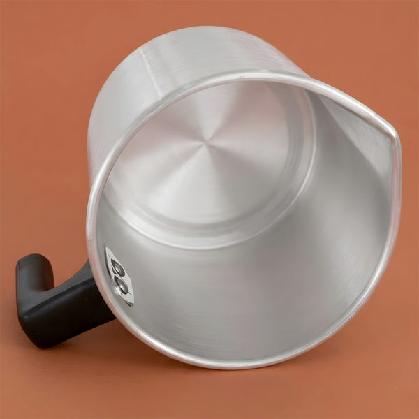 Récipient en aluminium - 1.8L détail vue alternative artisanat fabrication Terre de Bougies